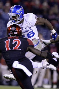 开云体育官网入口网页-惊险足球战局百转千回，国内足球运动风生水起