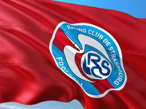 开云体育官网首页-利物浦大胜，继续保持不败战绩，继续领跑